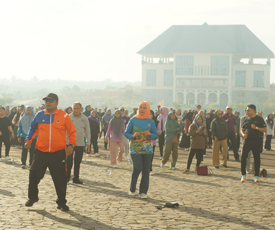 Dinas Kebudayaan dan Pariwisata Kota Pekanbaru Ikuti Senam Bersama dalam Rangka HUT ke-241 Kota Pekanbaru