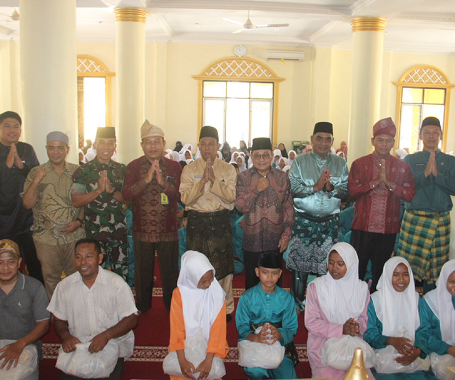 Kepala Dinas Kebudayaan dan Pariwisata Kota Pekanbaru Mewakili Walikota pada Peringatan HUT RI ke-80, HUT DPP LSM Provinsi Riau ke-20, dan Pasilan Dewan Adat Provinsi Riau ke-7