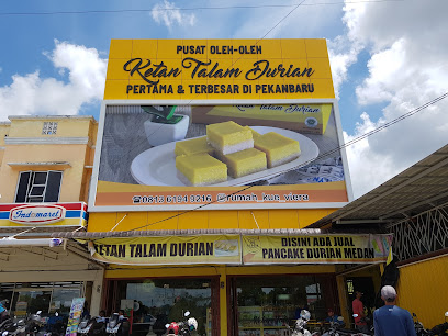 RUMAH KUE VIERA (Ketan Talam Durian)