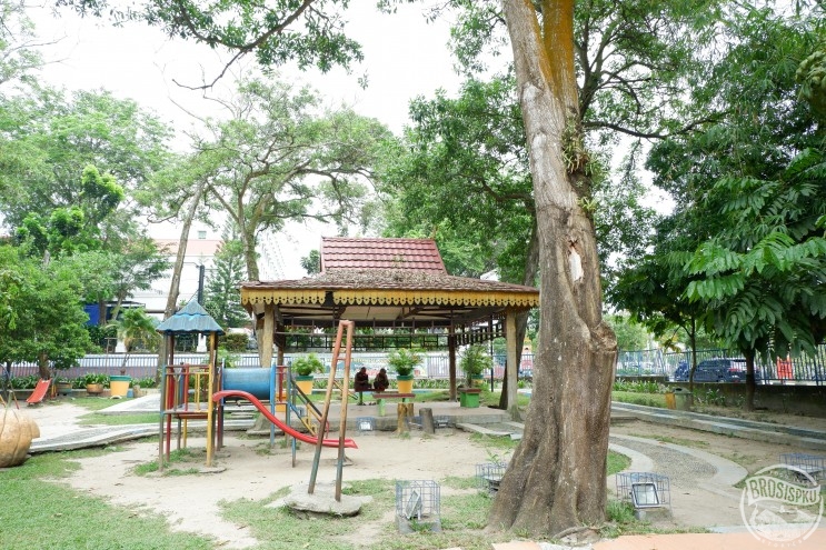 TAMAN KOTA PEKANBARU